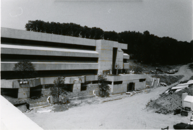 Photograph P02329.jpg