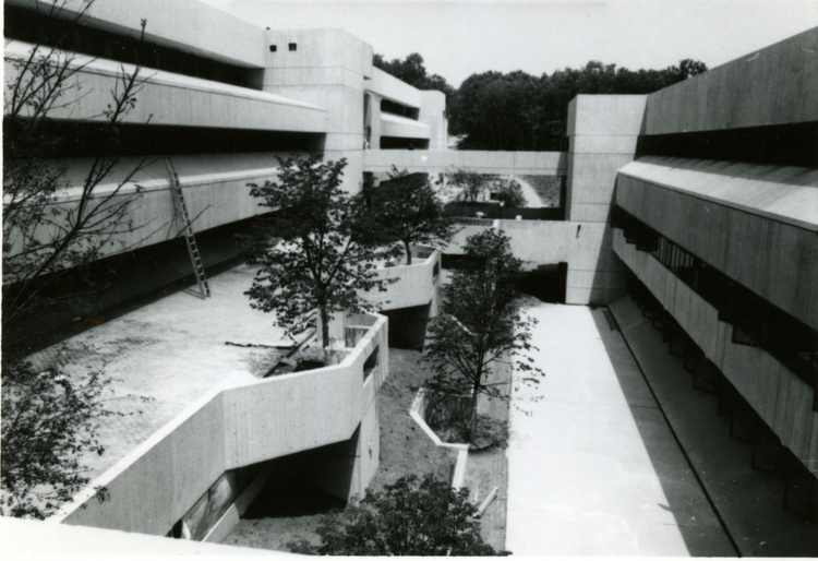 Photograph P02345.jpg
