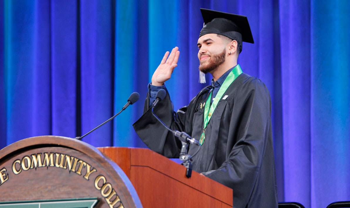 Graduating HCC student Armanis Fuentes gives a speech at Commencement 2019