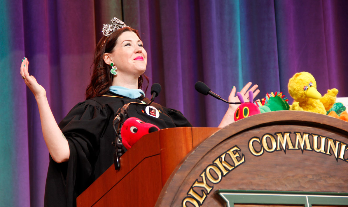 Sheila Gould delivers the faculty address at Commencement 2022. 