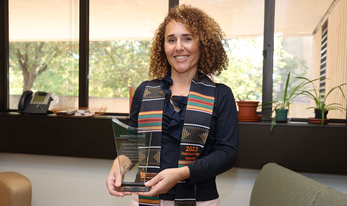 Nicole Hendricks with her Inspiration Award