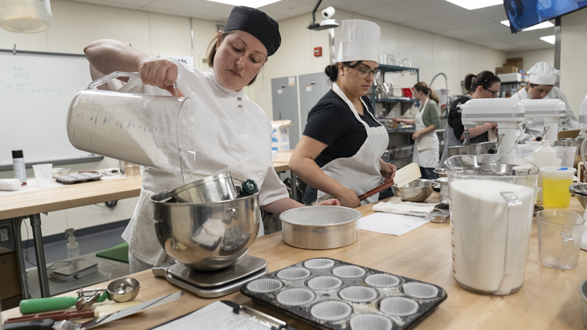 Kitchen Academy, Community Education