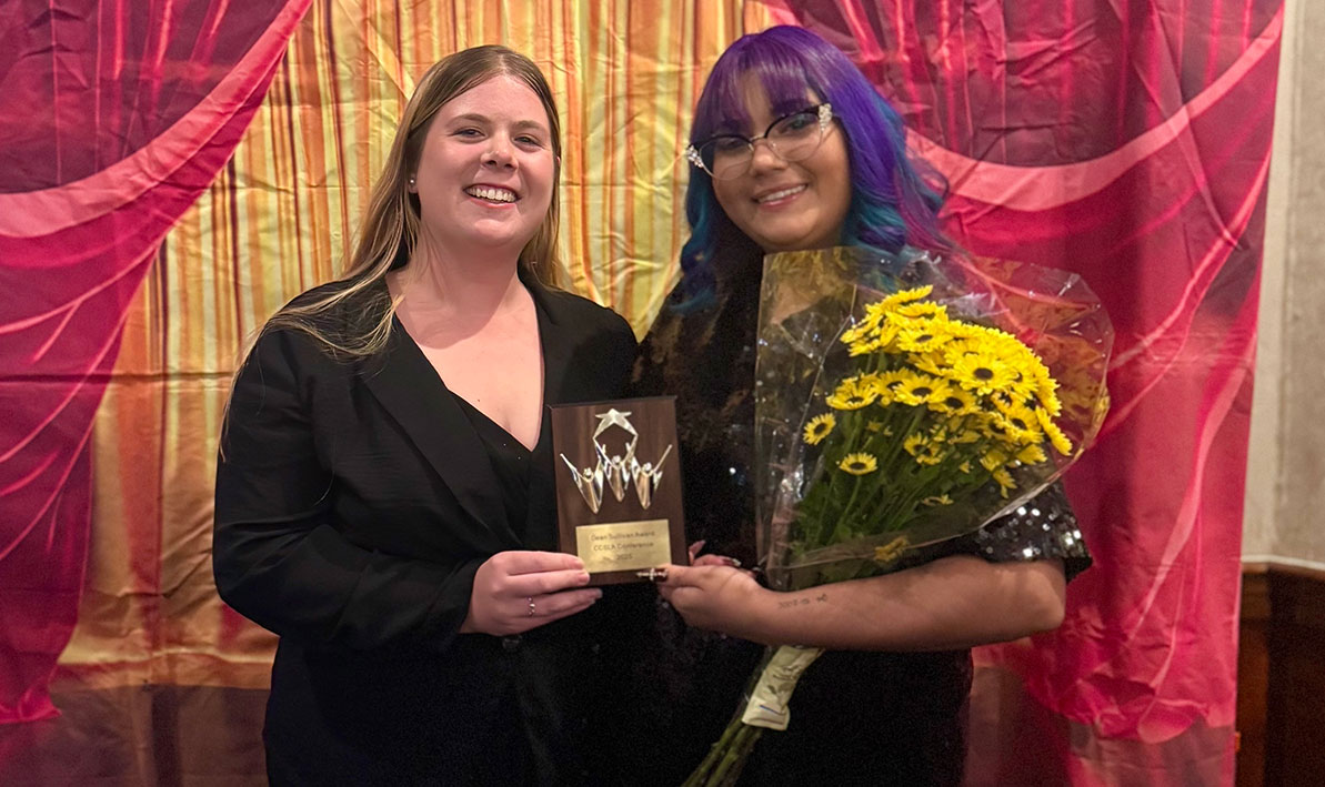 Lindsey Pare '18 and Jessica Heredia '26