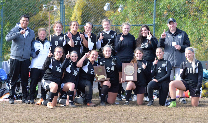 2018 Lady Cougars Soccer - New England Champs